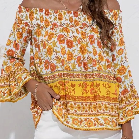 Ruched Floral Off the shoulder Smocked Blouse